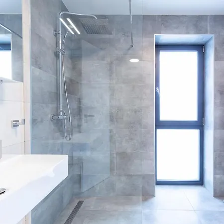 Rasl House Apartment Luka nad Jihlavou