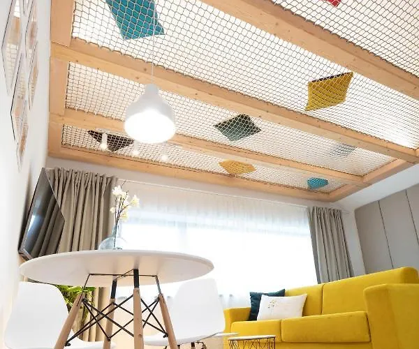 דירה Rasl House