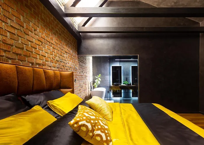 Rasl House *